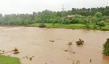 ઉપરવાસમાં દેમાર વરસાદથી ઓરંગા નદીમાં ઘોડાપુર